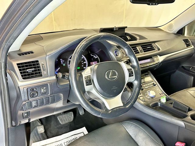 2012 Lexus CT 200h FWD 4dr Hybrid Premium - 23031449 - 22