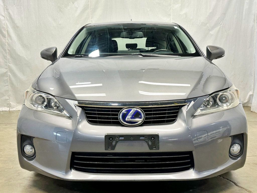 2012 Lexus CT 200h FWD 4dr Hybrid Premium - 23031449 - 4