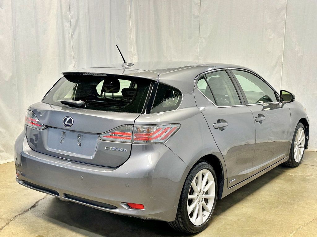 2012 Lexus CT 200h FWD 4dr Hybrid Premium - 23031449 - 7