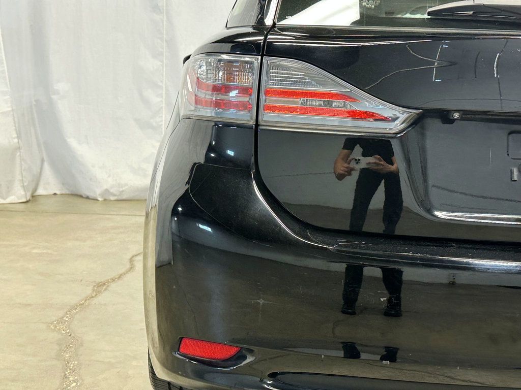 2012 Lexus CT 200h FWD 4dr Hybrid Premium - 23034544 - 10