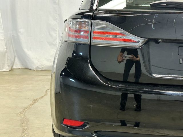 2012 Lexus CT 200h FWD 4dr Hybrid Premium - 23034544 - 10