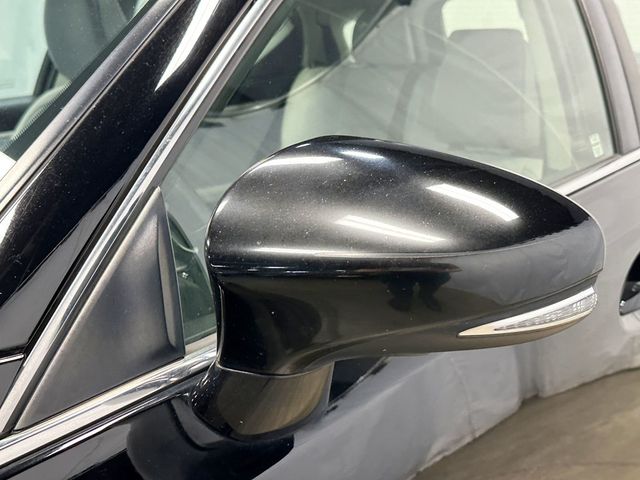 2012 Lexus CT 200h FWD 4dr Hybrid Premium - 23034544 - 13