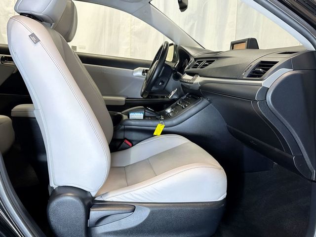 2012 Lexus CT 200h FWD 4dr Hybrid Premium - 23034544 - 19