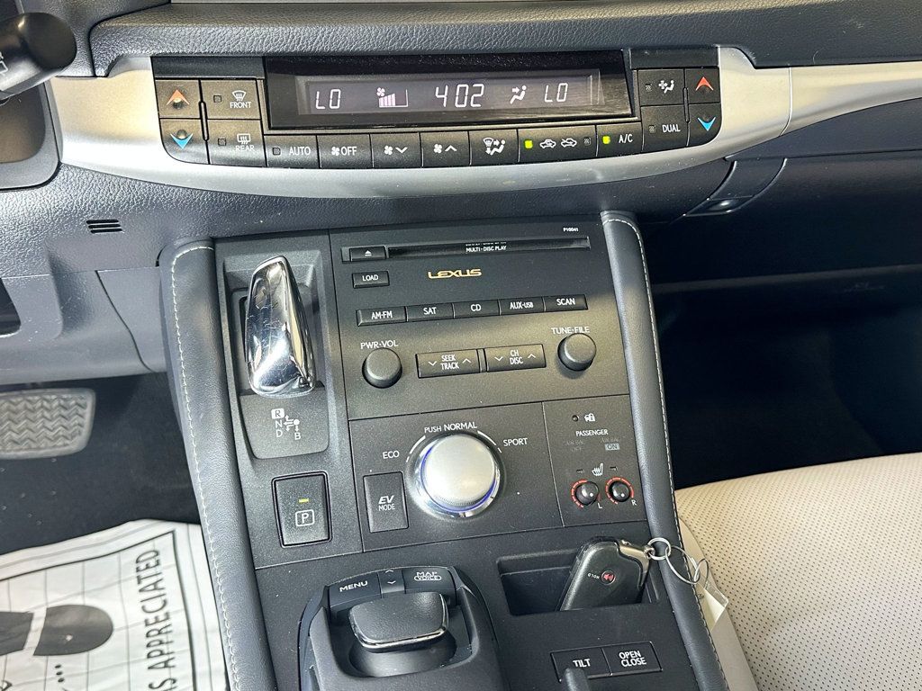 2012 Lexus CT 200h FWD 4dr Hybrid Premium - 23034544 - 28