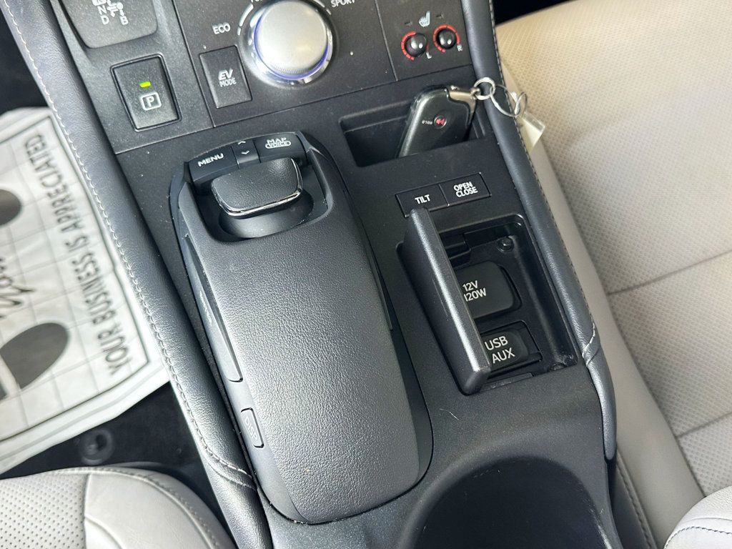 2012 Lexus CT 200h FWD 4dr Hybrid Premium - 23034544 - 29