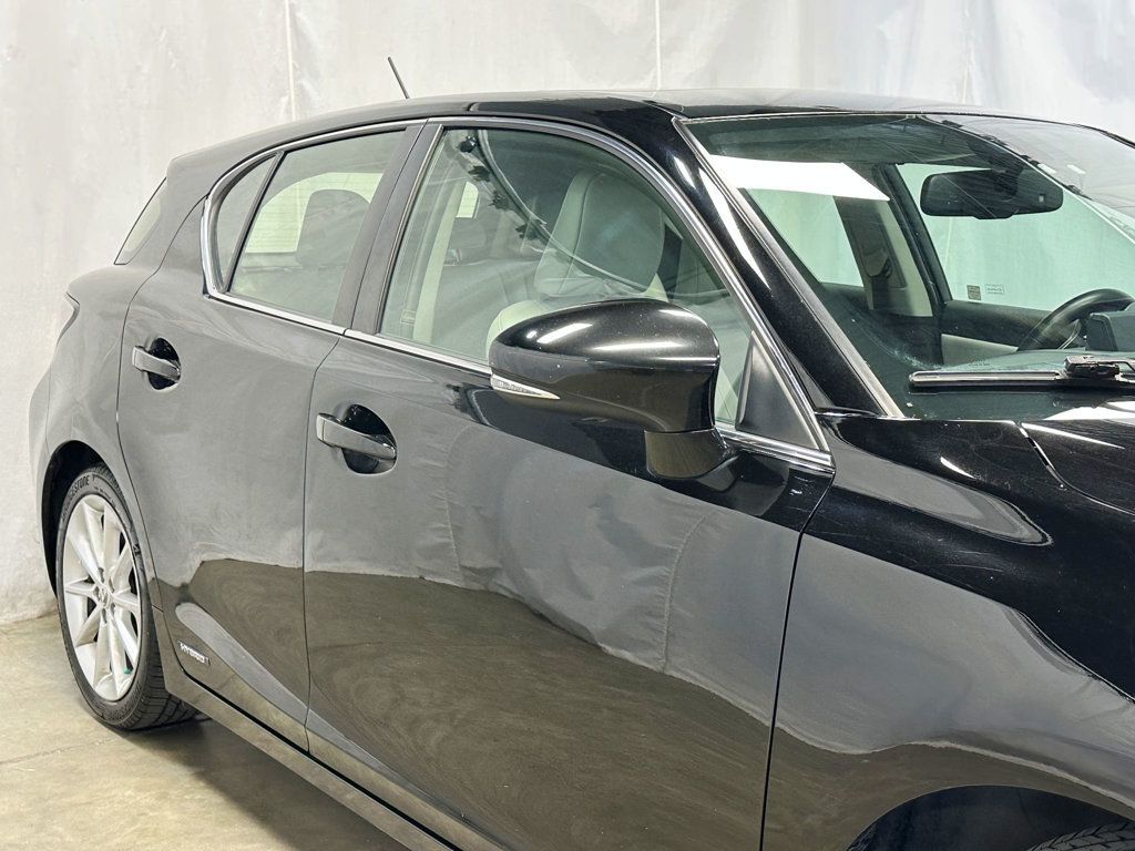 2012 Lexus CT 200h FWD 4dr Hybrid Premium - 23034544 - 3