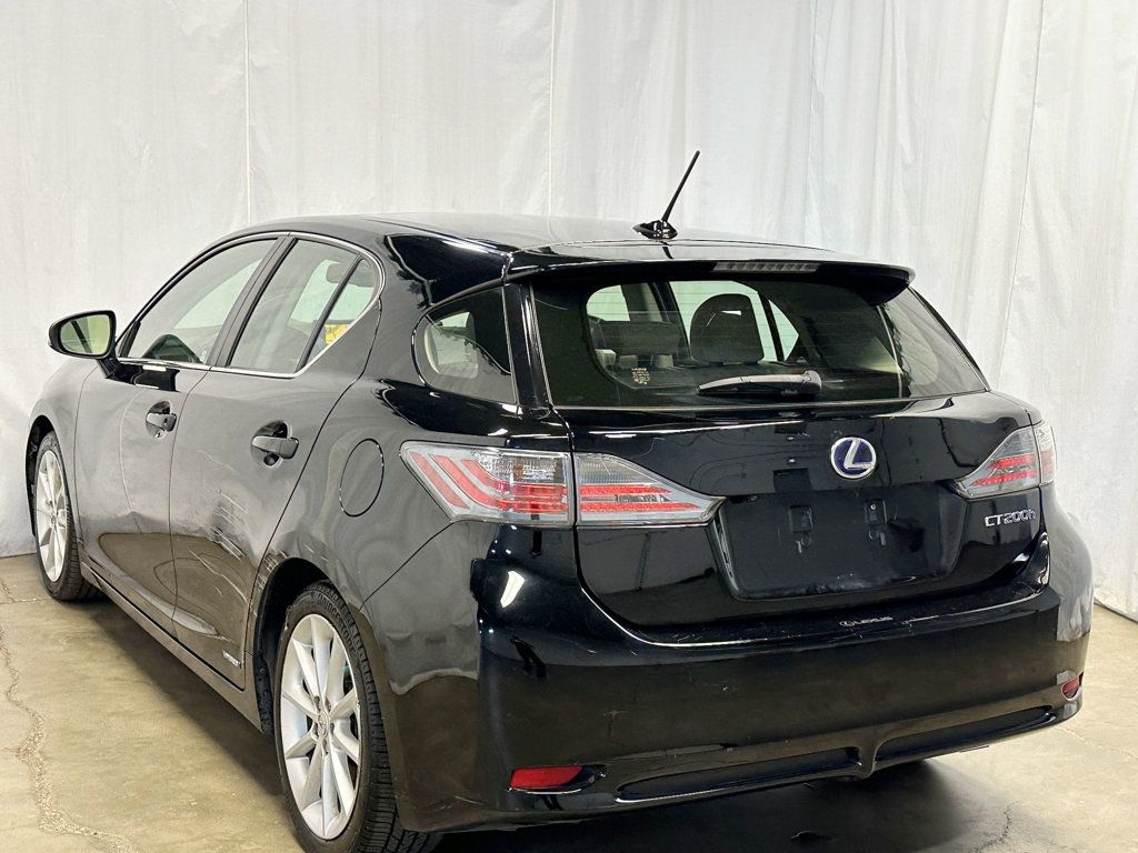 2012 Lexus CT 200h FWD 4dr Hybrid Premium - 23034544 - 8