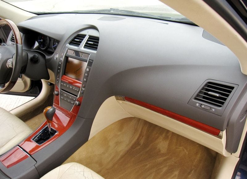2012 Lexus ES 350 Ultra Luxury photo 23