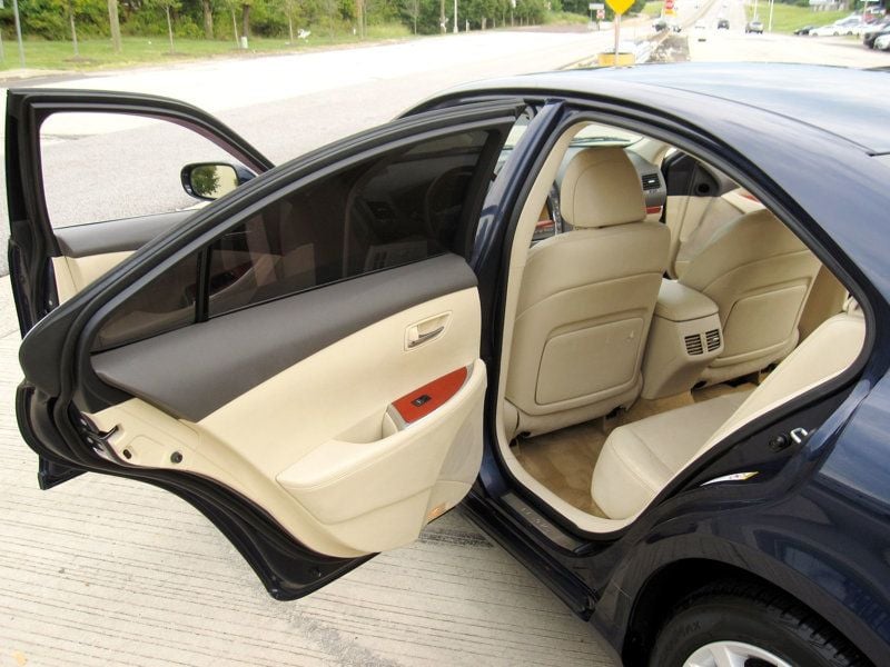 2012 Lexus ES 350 Ultra Luxury photo 26