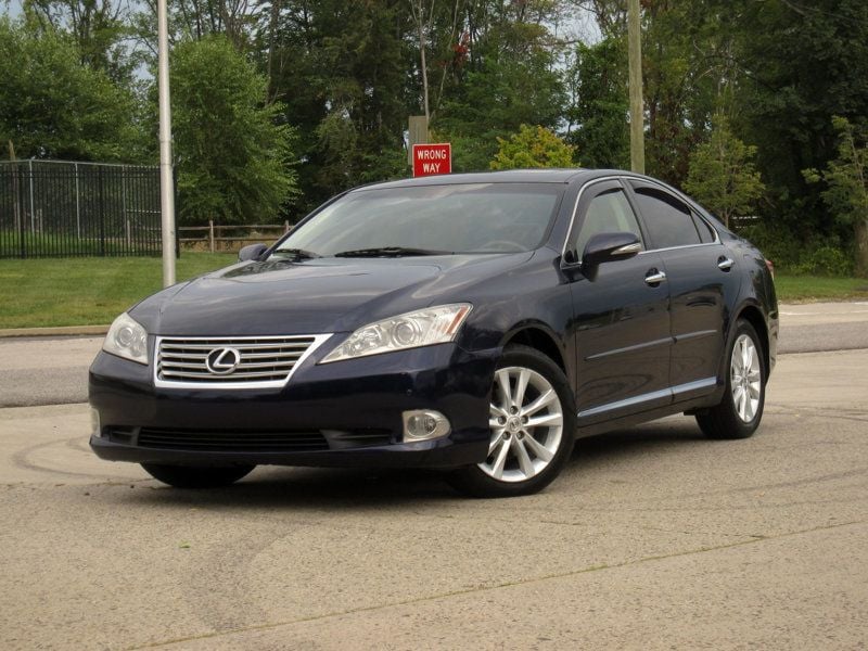 2012 Lexus ES 350 Ultra Luxury photo 2
