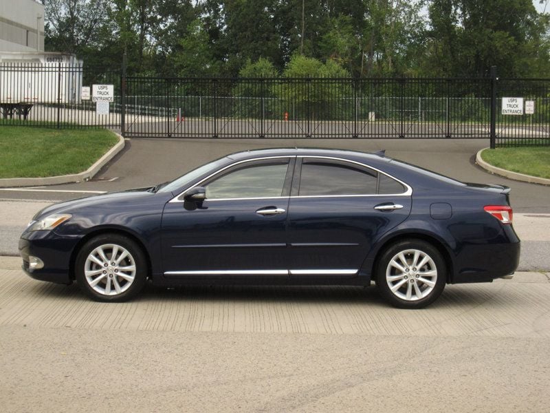2012 Lexus ES 350 Ultra Luxury photo 5
