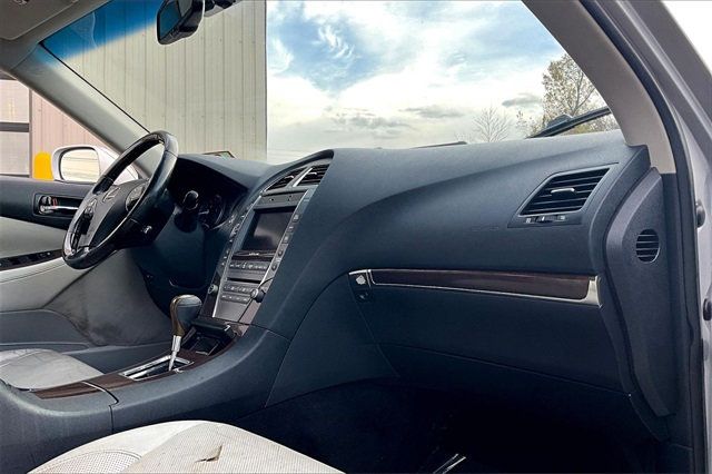 2012 Lexus ES 350 4dr Sedan - 22927718 - 11