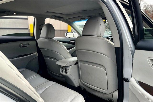 2012 Lexus ES 350 4dr Sedan - 22927718 - 14