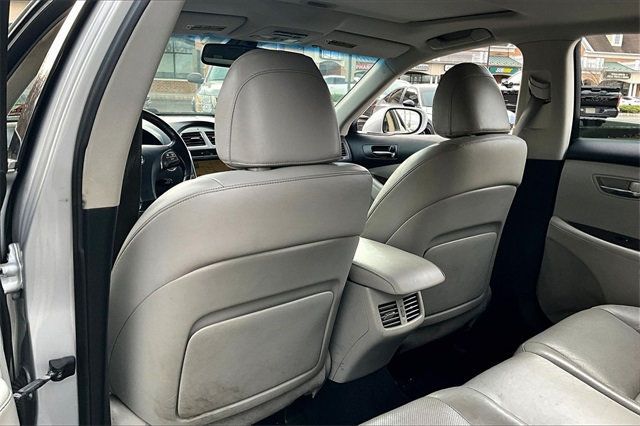 2012 Lexus ES 350 4dr Sedan - 22927718 - 17