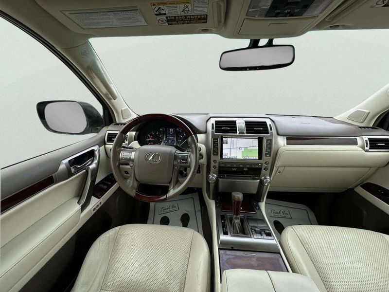 2012 Lexus GX 460 4WD 4dr - 23023832 - 18