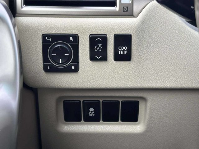 2012 Lexus GX 460 4WD 4dr - 23023832 - 30