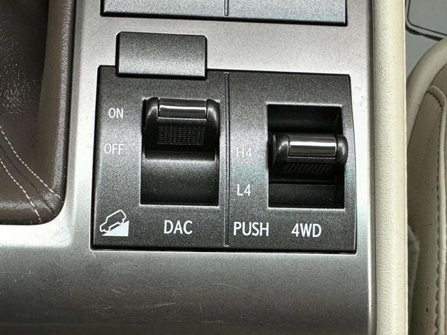 2012 Lexus GX 460 4WD 4dr - 23023832 - 32