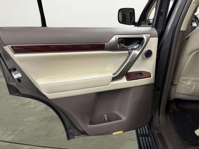 2012 Lexus GX 460 4WD 4dr Premium - 22968383 - 16