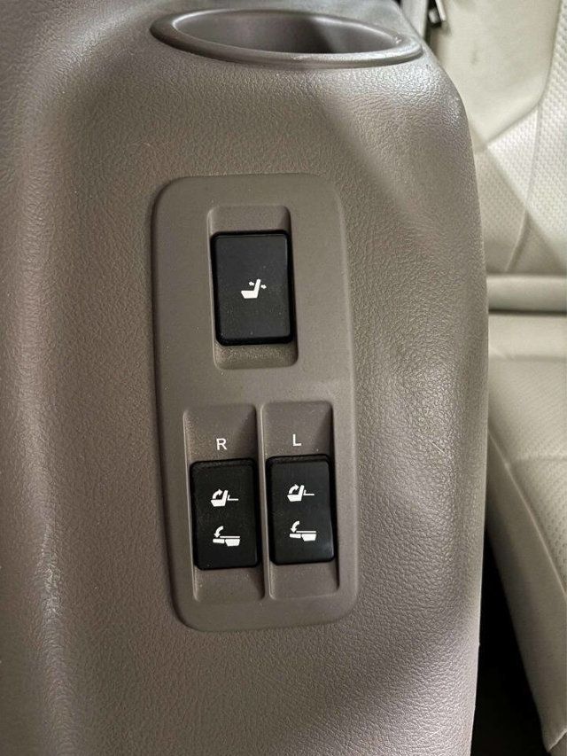 2012 Lexus GX 460 4WD 4dr Premium - 22968383 - 24