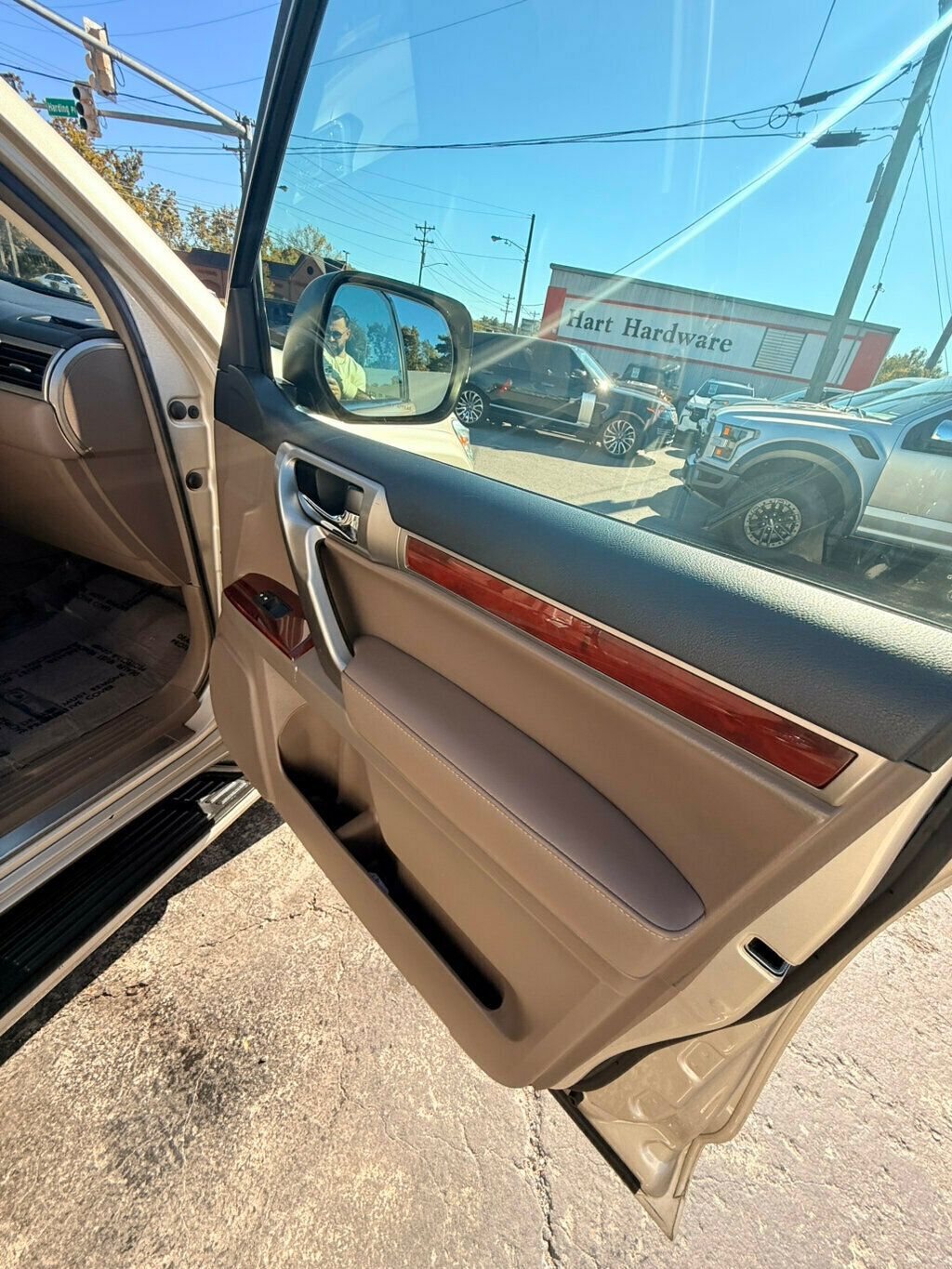 2012 Lexus GX 460 LocalTrade/ComfortPlusPkg/CoveniencePkg/PowerSunroof/NAV - 22930694 - 21