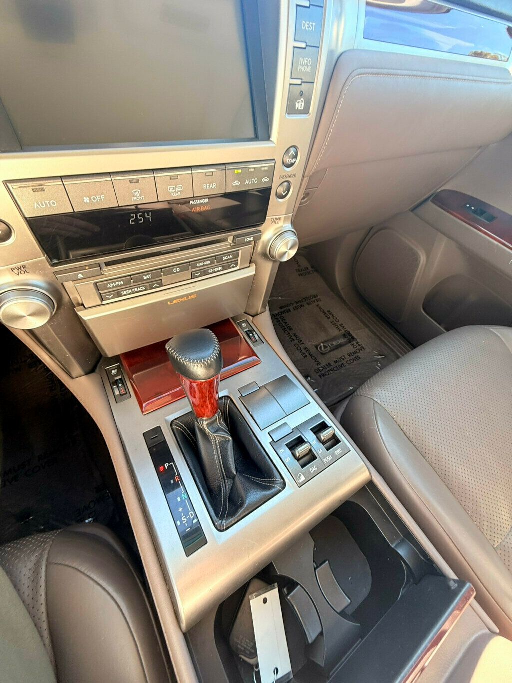 2012 Lexus GX 460 LocalTrade/ComfortPlusPkg/CoveniencePkg/PowerSunroof/NAV - 22930694 - 28
