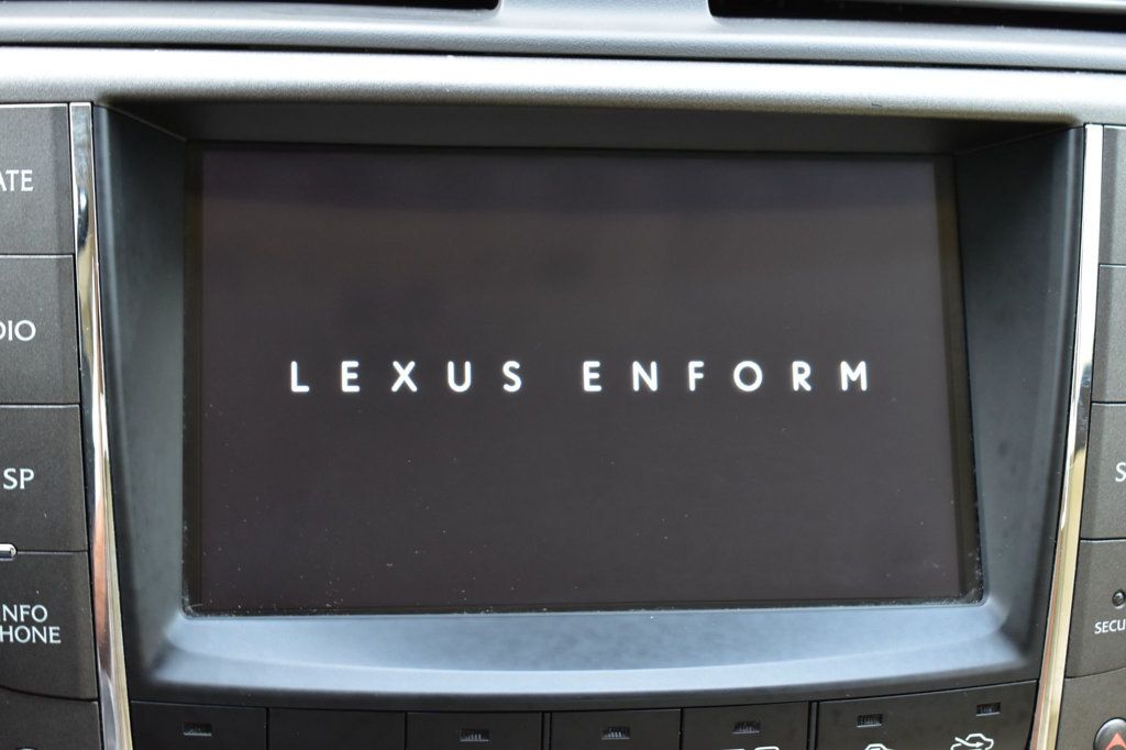 2012 Lexus IS 250 4dr Sport Sedan Automatic AWD - 22999680 - 19