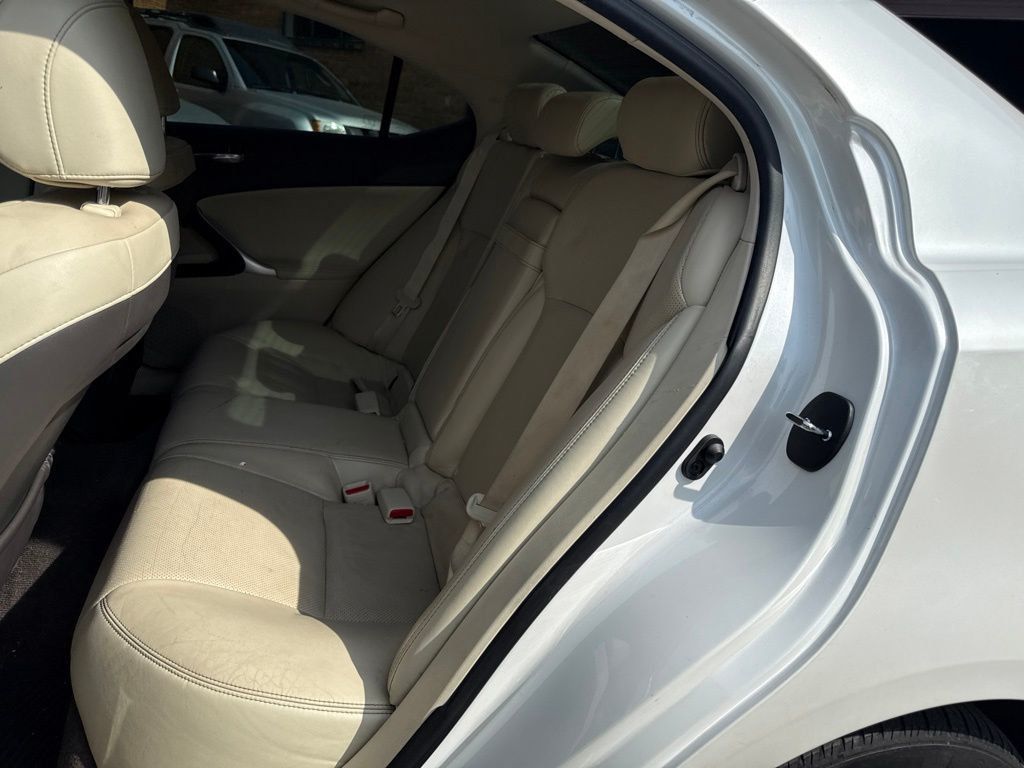 2012 Lexus IS 250 4dr Sport Sedan Automatic AWD - 23053919 - 7