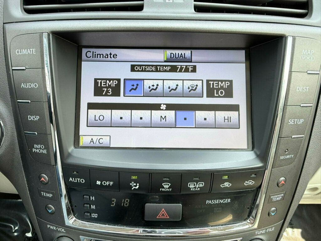 2012 Lexus IS 250 4dr Sport Sedan Automatic AWD - 22894404 - 29