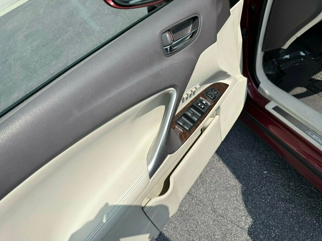 2012 Lexus IS 250 4dr Sport Sedan Automatic AWD - 22894404 - 33