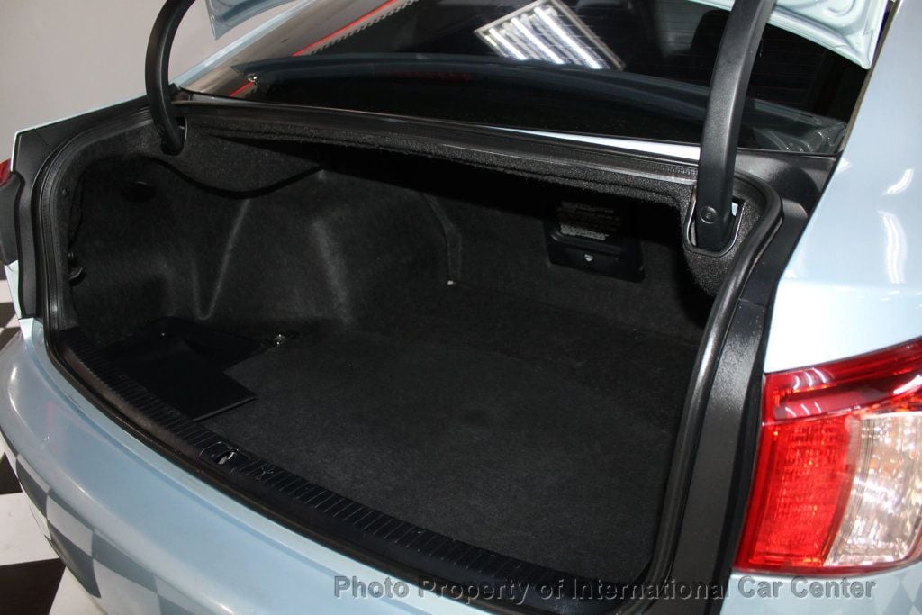 2012 Lexus IS 250 4dr Sport Sedan Automatic RWD - 22934002 - 28