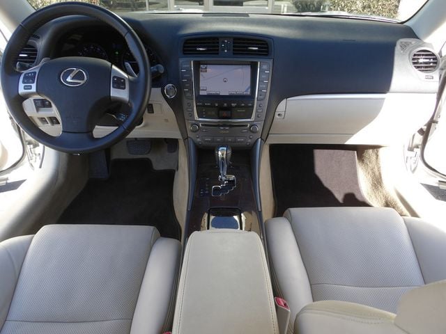 2012 Lexus IS 250 photo 4