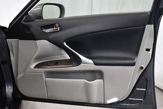 2012 Lexus IS 350 4dr Sedan AWD - 22979588 - 13