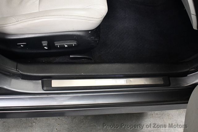 2012 Lexus IS 350 4dr Sedan AWD - 22979588 - 14