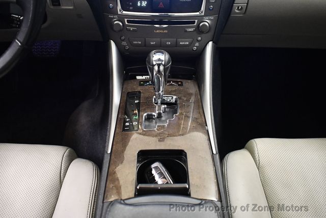 2012 Lexus IS 350 4dr Sedan AWD - 22979588 - 26