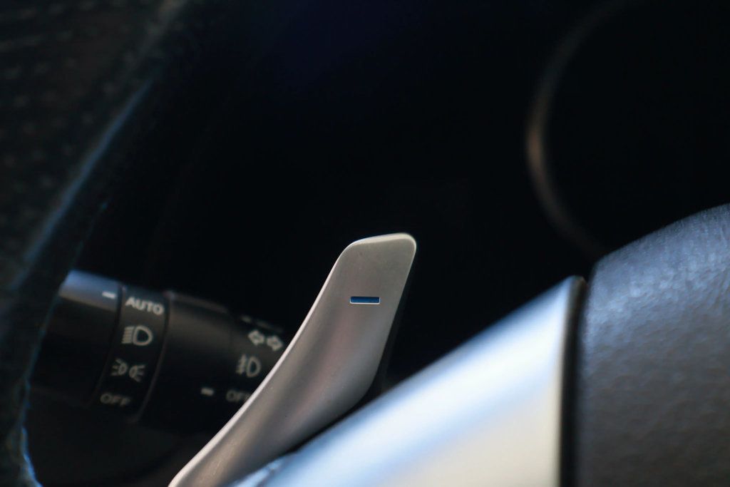 2012 Lexus IS F photo 21