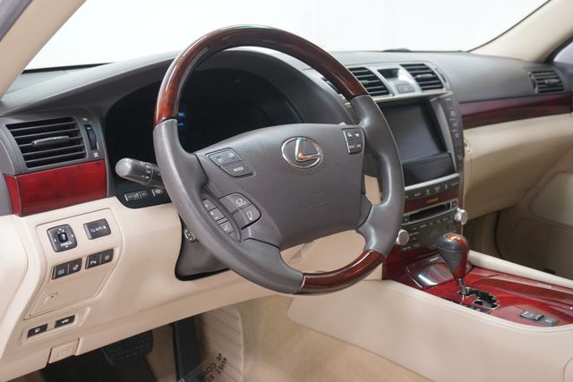 2012 Lexus LS 460 4dr Sedan RWD - 23007189 - 9
