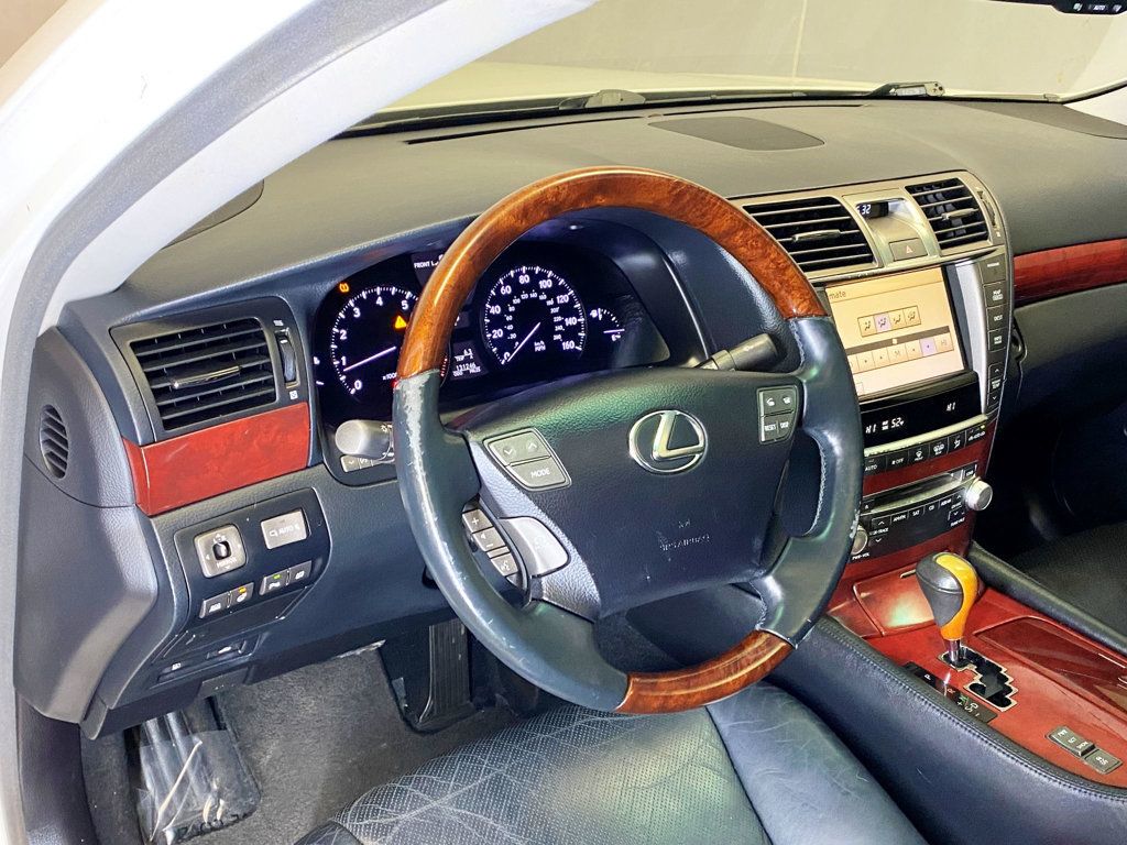 2012 Lexus LS 460 4dr Sedan RWD - 22976156 - 20