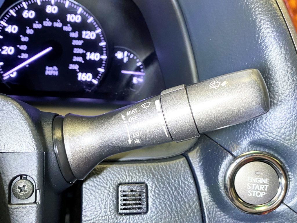 2012 Lexus LS 460 4dr Sedan RWD - 22976156 - 27