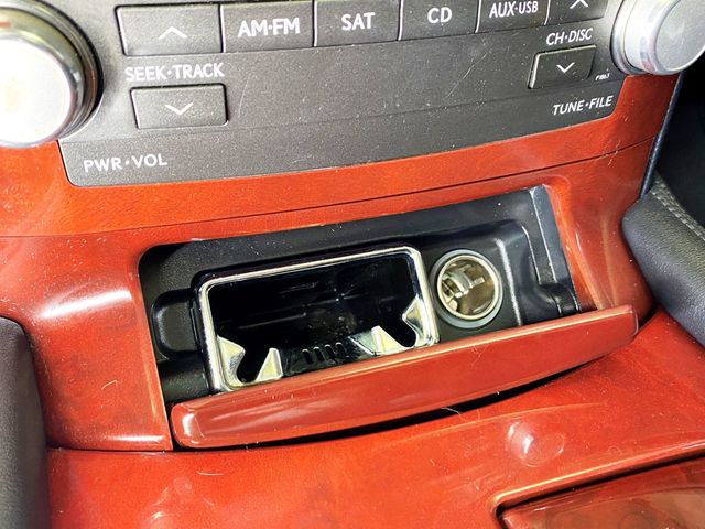 2012 Lexus LS 460 4dr Sedan RWD - 22976156 - 34