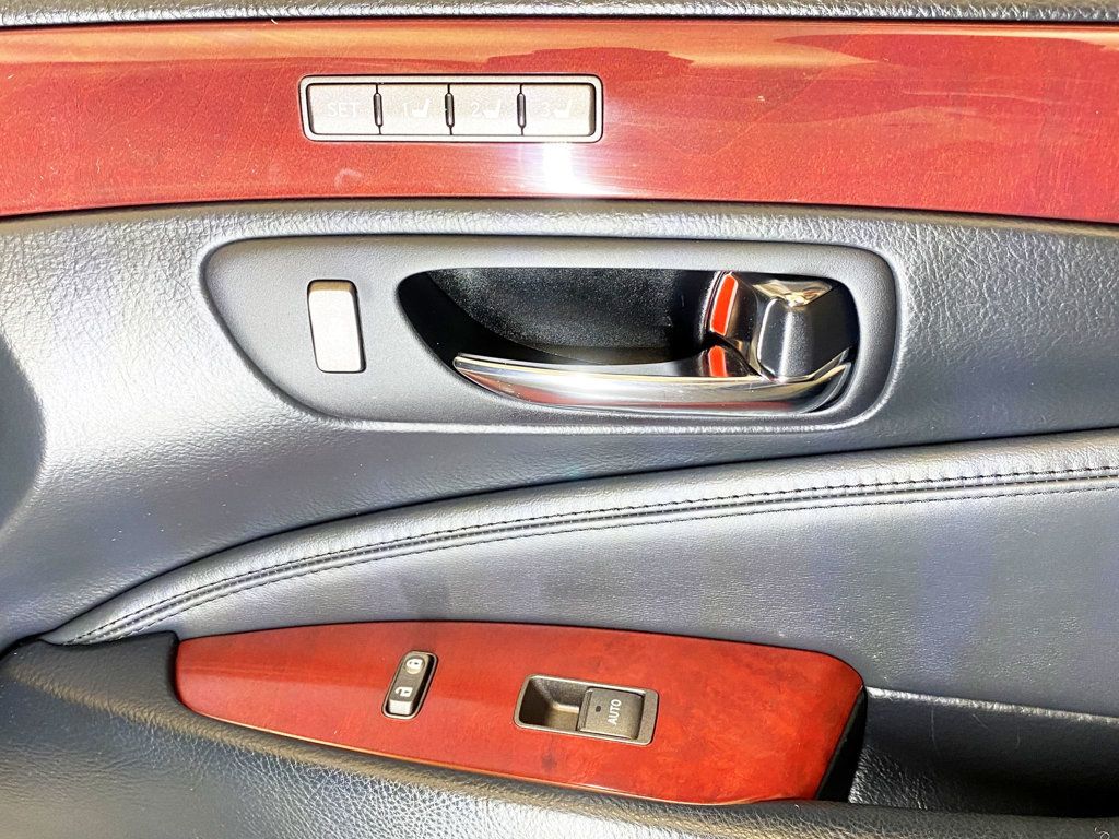 2012 Lexus LS 460 4dr Sedan RWD - 22976156 - 44