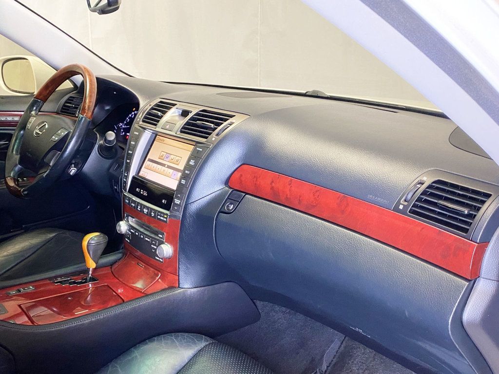 2012 Lexus LS 460 4dr Sedan RWD - 22976156 - 47