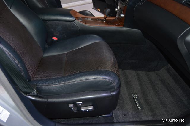 2012 Lexus LS 460 4dr Sedan RWD - 22902729 - 17
