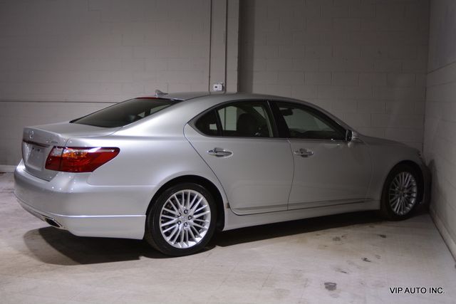 2012 Lexus LS 460 4dr Sedan RWD - 22902729 - 31