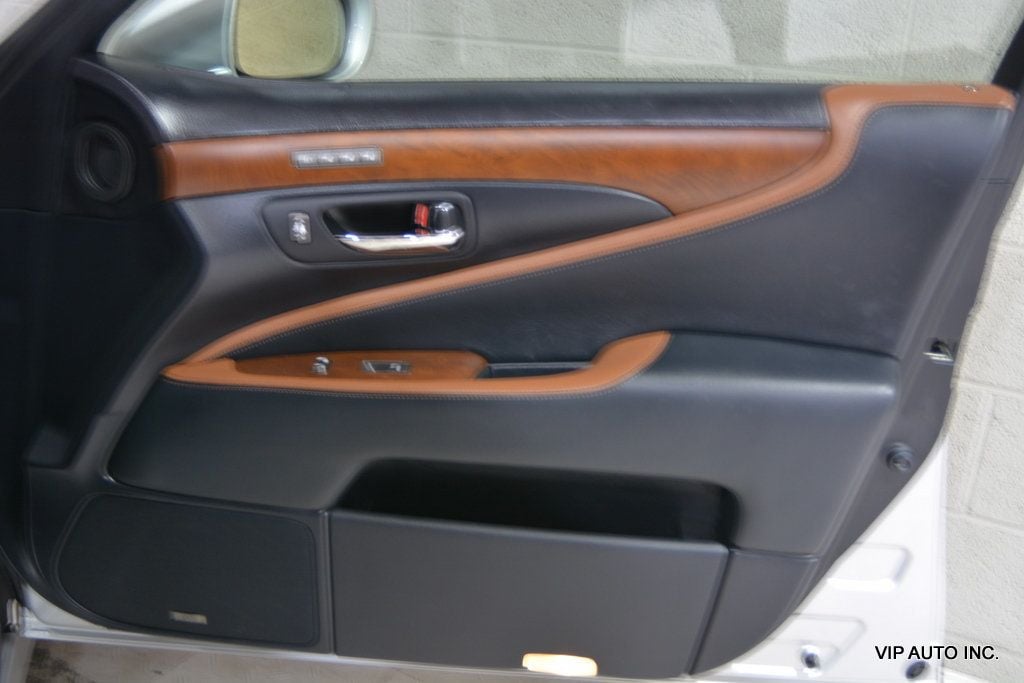 2012 Lexus LS 460 4dr Sedan RWD - 22902729 - 7