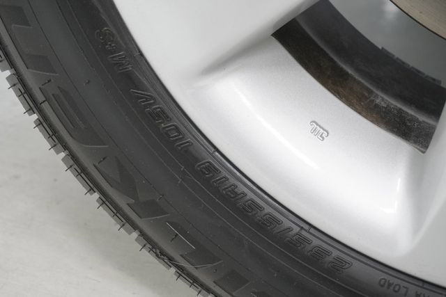 2012 Lexus RX 350 FWD 4dr - 22987338 - 31