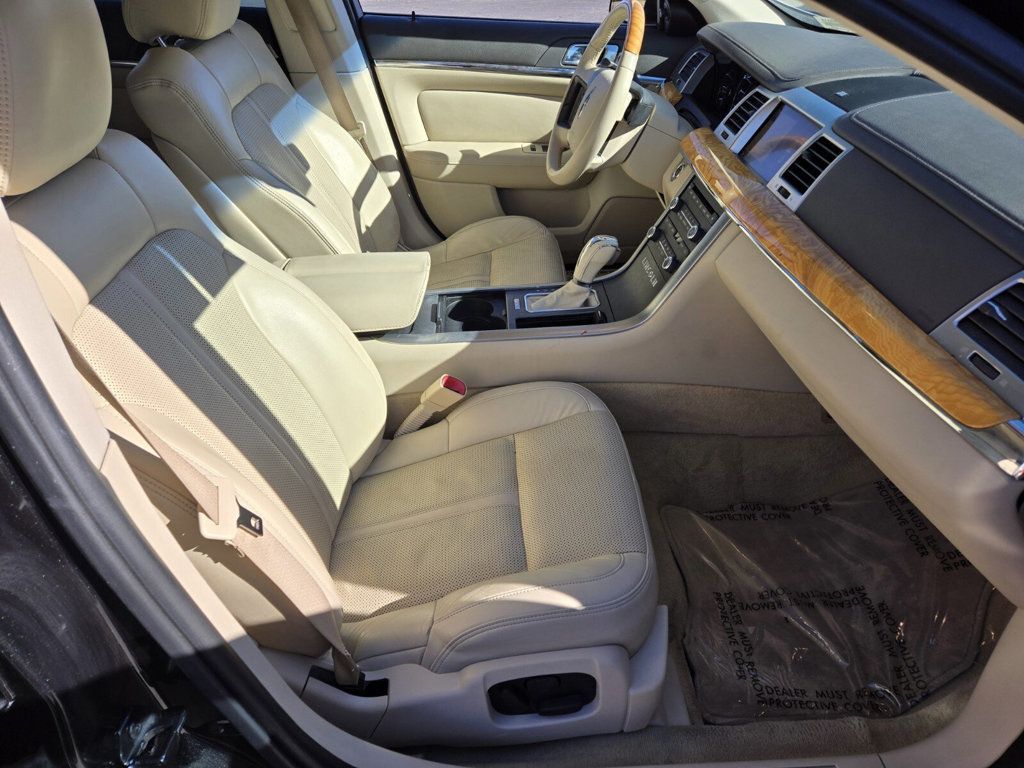 2012 Lincoln MKS 4dr Sedan 3.7L FWD - 22957019 - 10