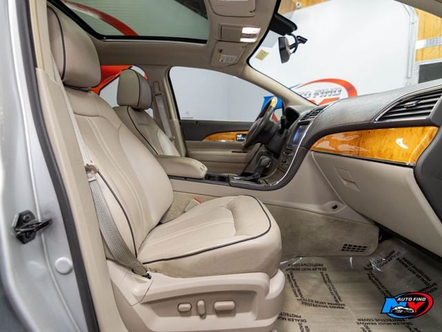 2012 Lincoln MKX CLEAN CARFAX, SUNROOF, NAVI, HEATED SEATS, 18" WHEELS - 22975851 - 23