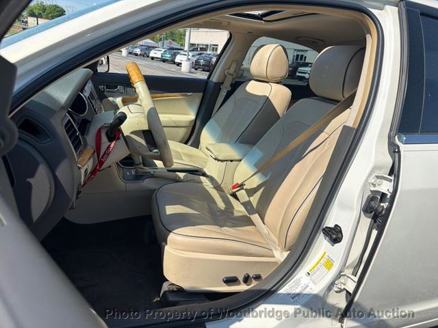 2012 Lincoln MKZ 4dr Sedan AWD - 23032339 - 8