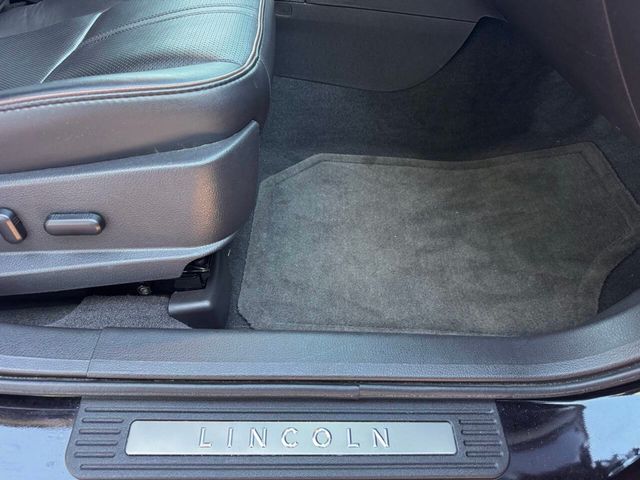 2012 Lincoln MKZ 4dr Sedan FWD - 22961847 - 16