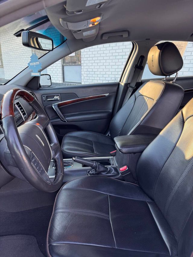 2012 Lincoln MKZ 4dr Sedan FWD - 22961847 - 8